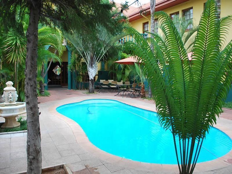 Makalani Hotel Tsumeb Extérieur photo